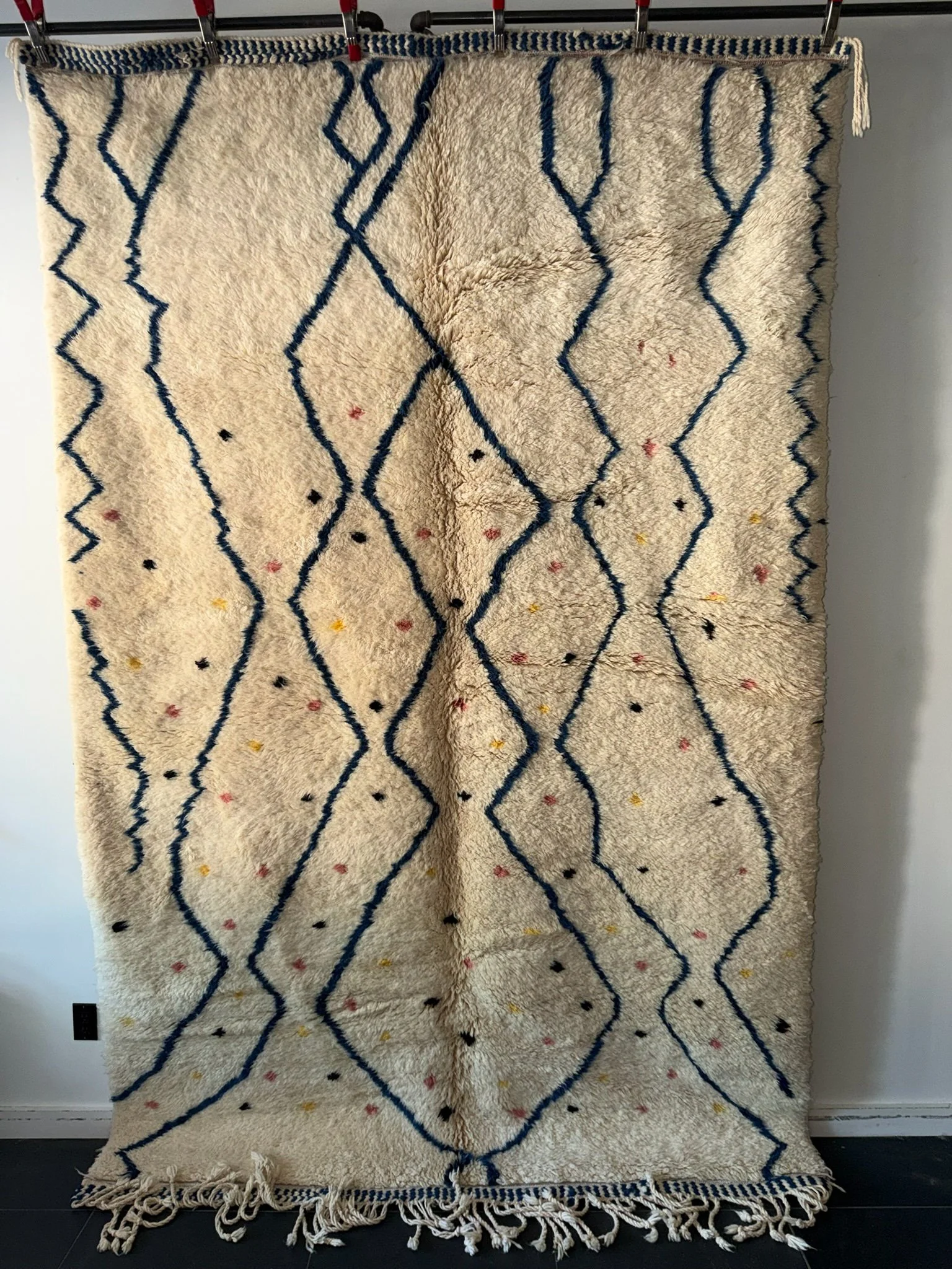 MAISON09 (6'8" x 10'4")