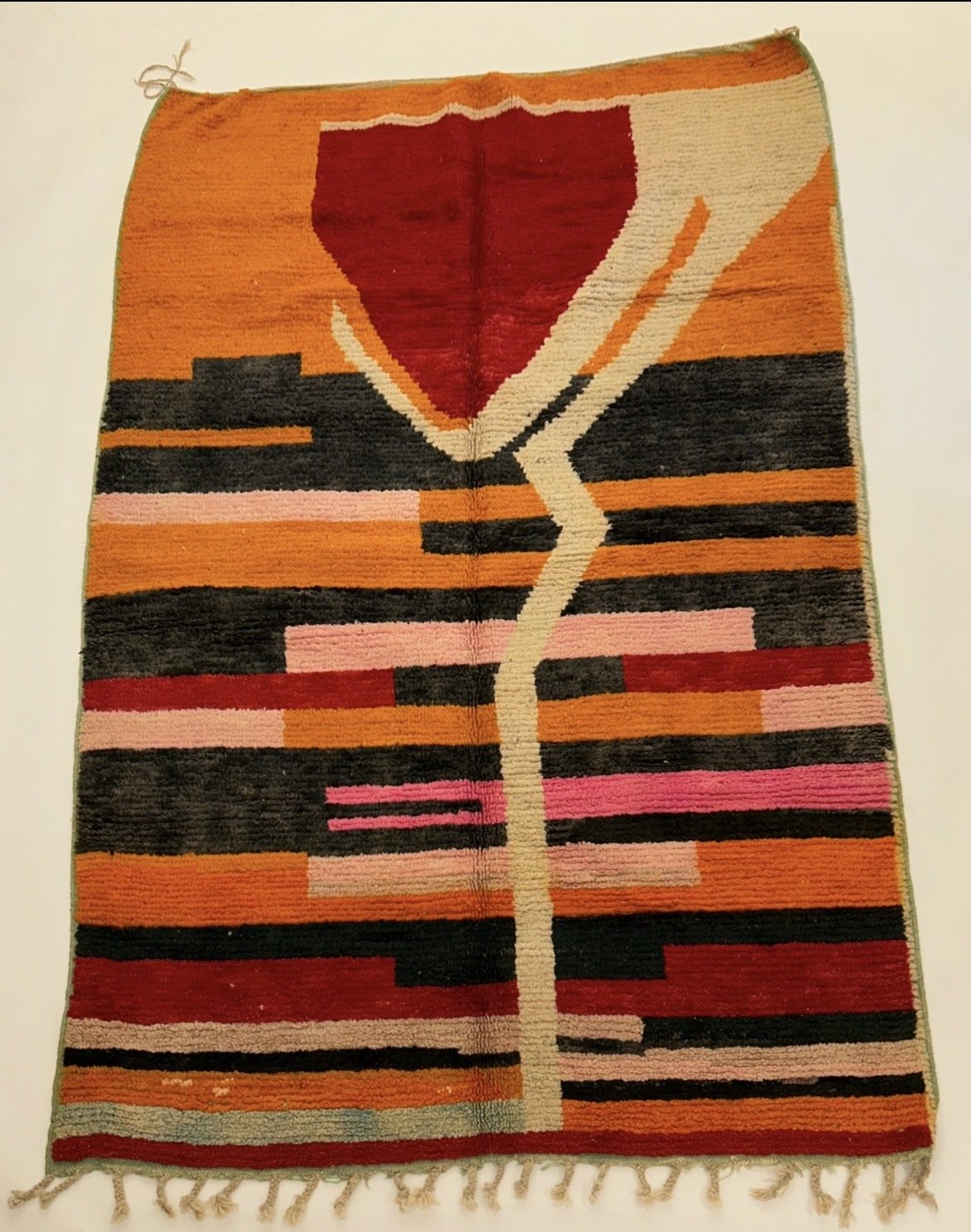 MMMOG01 (5’8” x 8’8”)