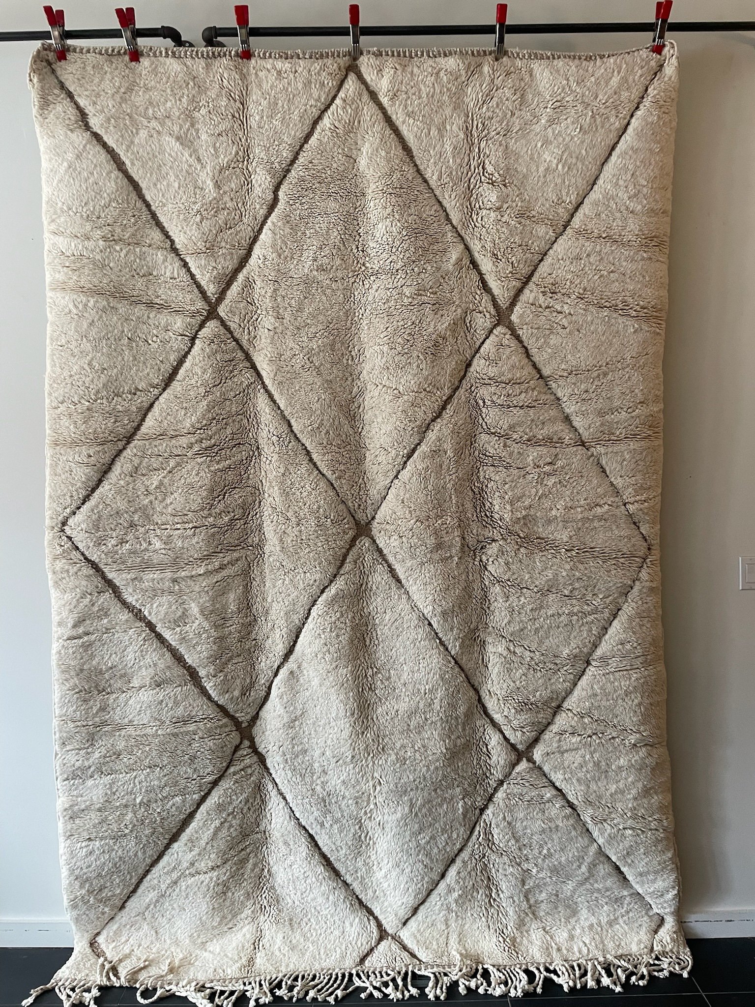 Modern Cream Moroccan wool rug with beige diamonds