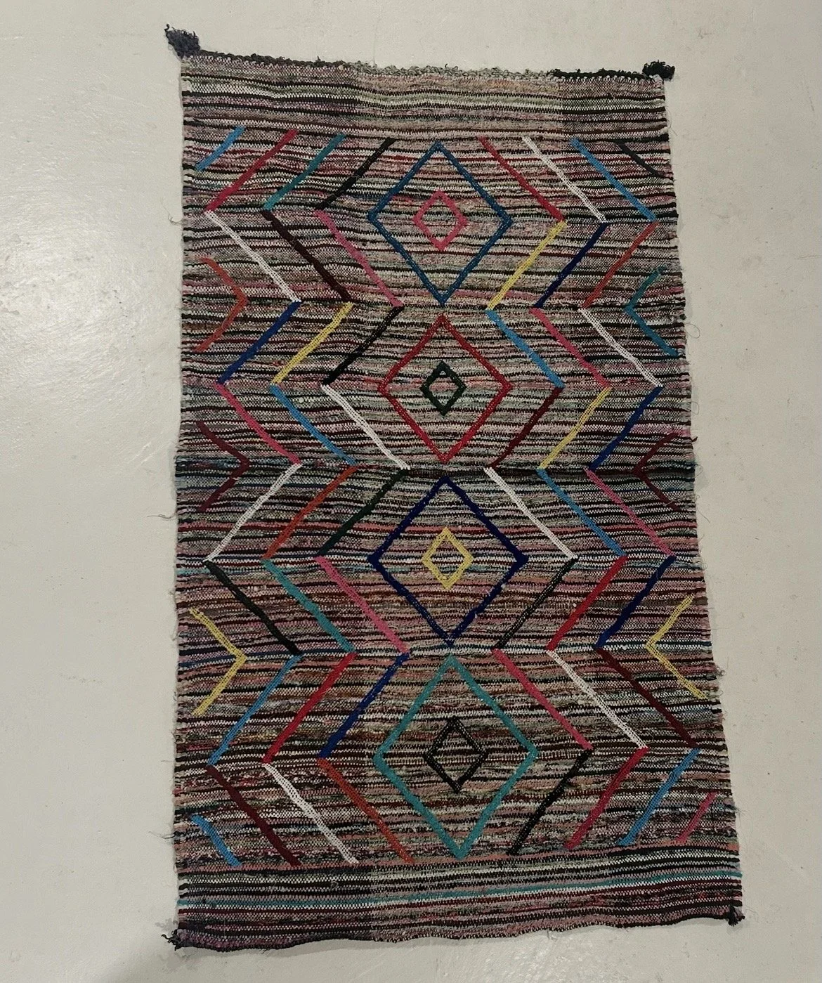 MMFW08 (2’9” x 4’9”)