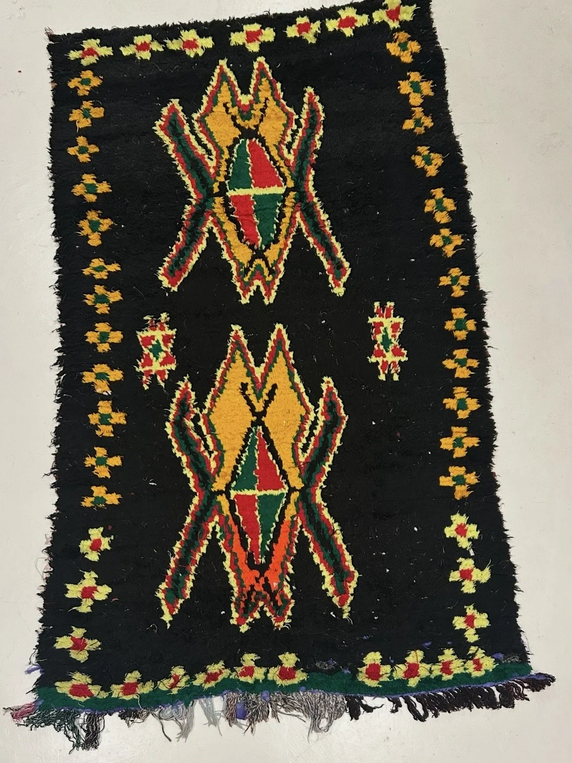 MMB09 (4’5” x 7’10”)
