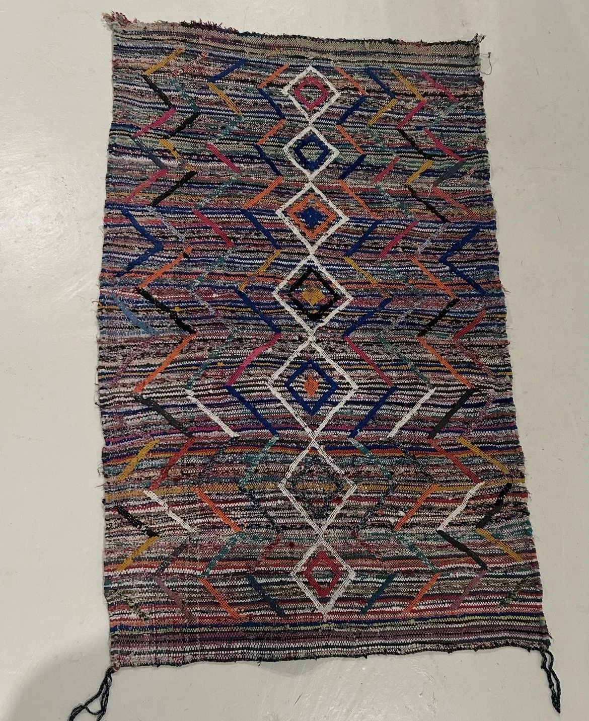 MMFW04 (3’1” x 5”)