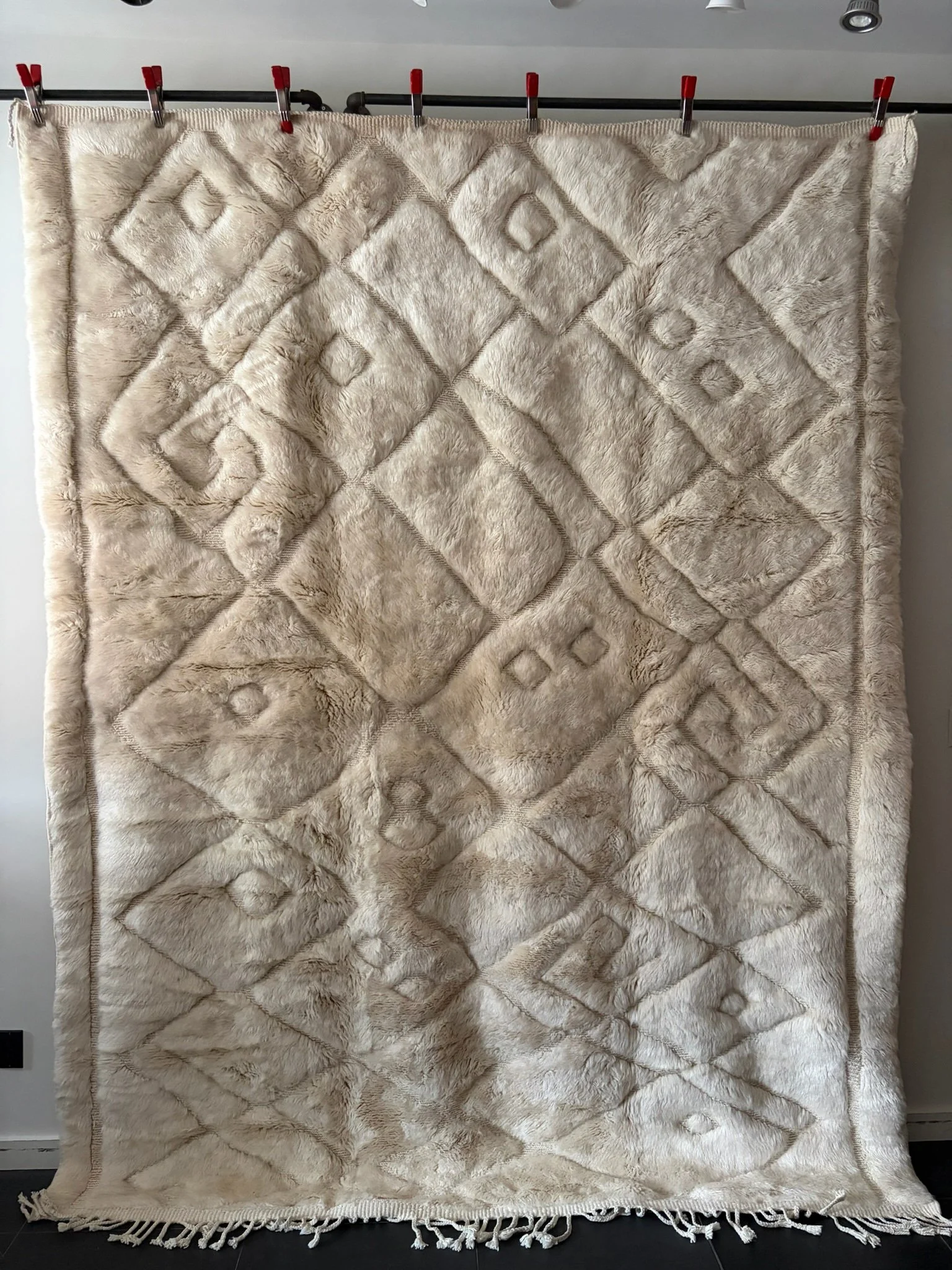 UN05 (8' x 10'5")