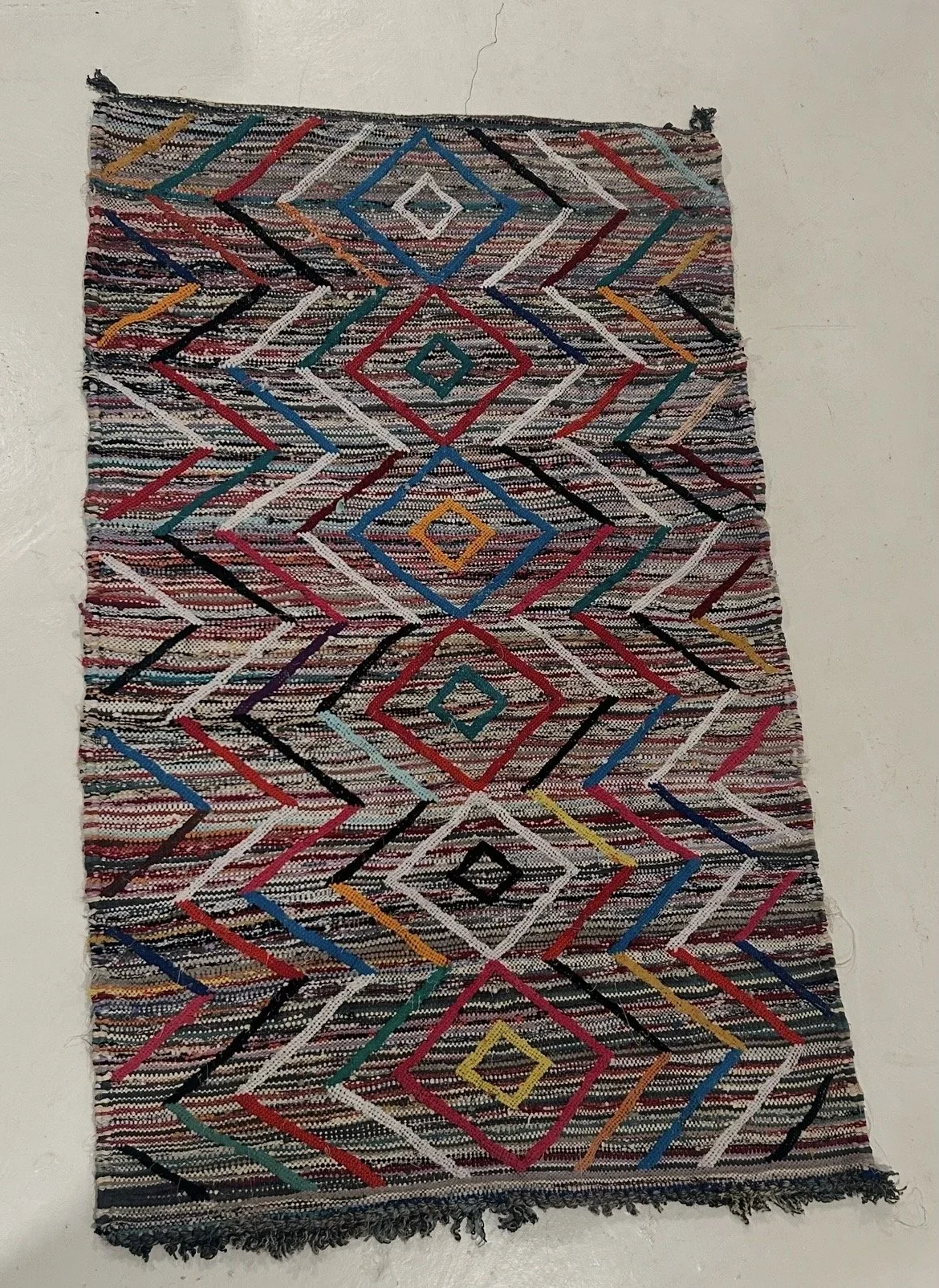 MMFW03 (3’2” x 5’4”)