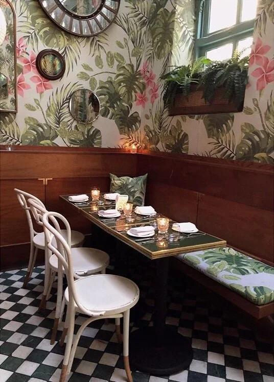 did someone say oysters?? 😋
#alluvSANFRAN // @leosoysterbar
.
.
.
.
.
#leosoysterbar #sf #sanfran #sanfranlife #visitsanfran #sanfrancisco #eater #cntraveler #aloha #alohahawaii #travels #letsgosomewhere #passionpassport #bestvacations #worldplaces 