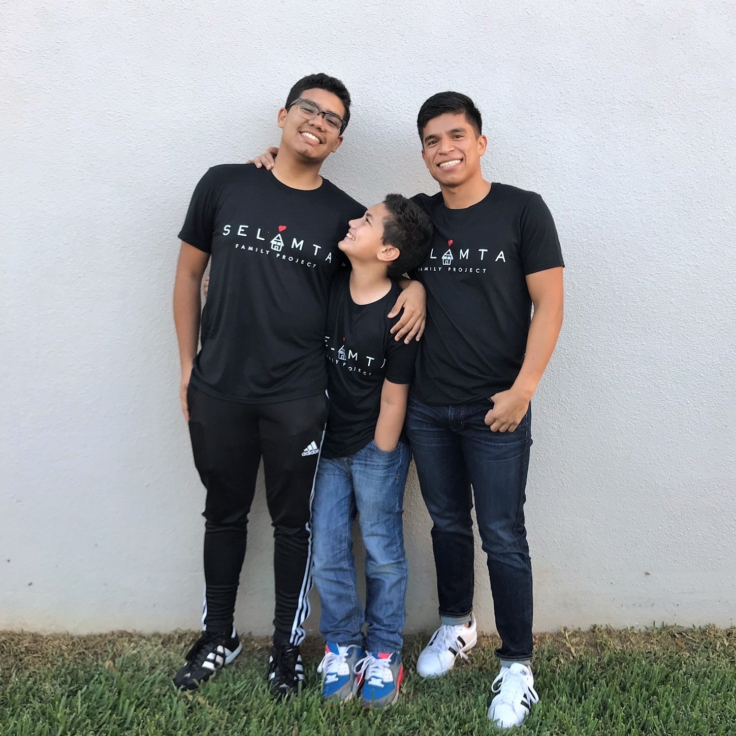 Logo T - Black