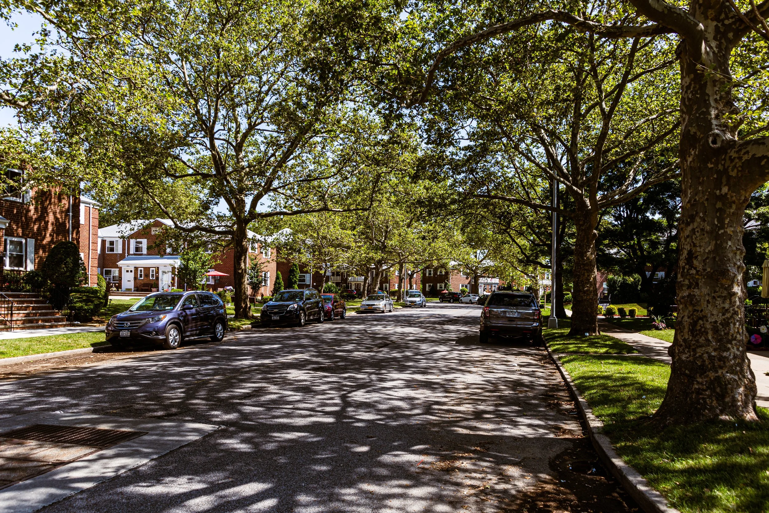 Glen Oaks — CityNeighborhoods.NYC
