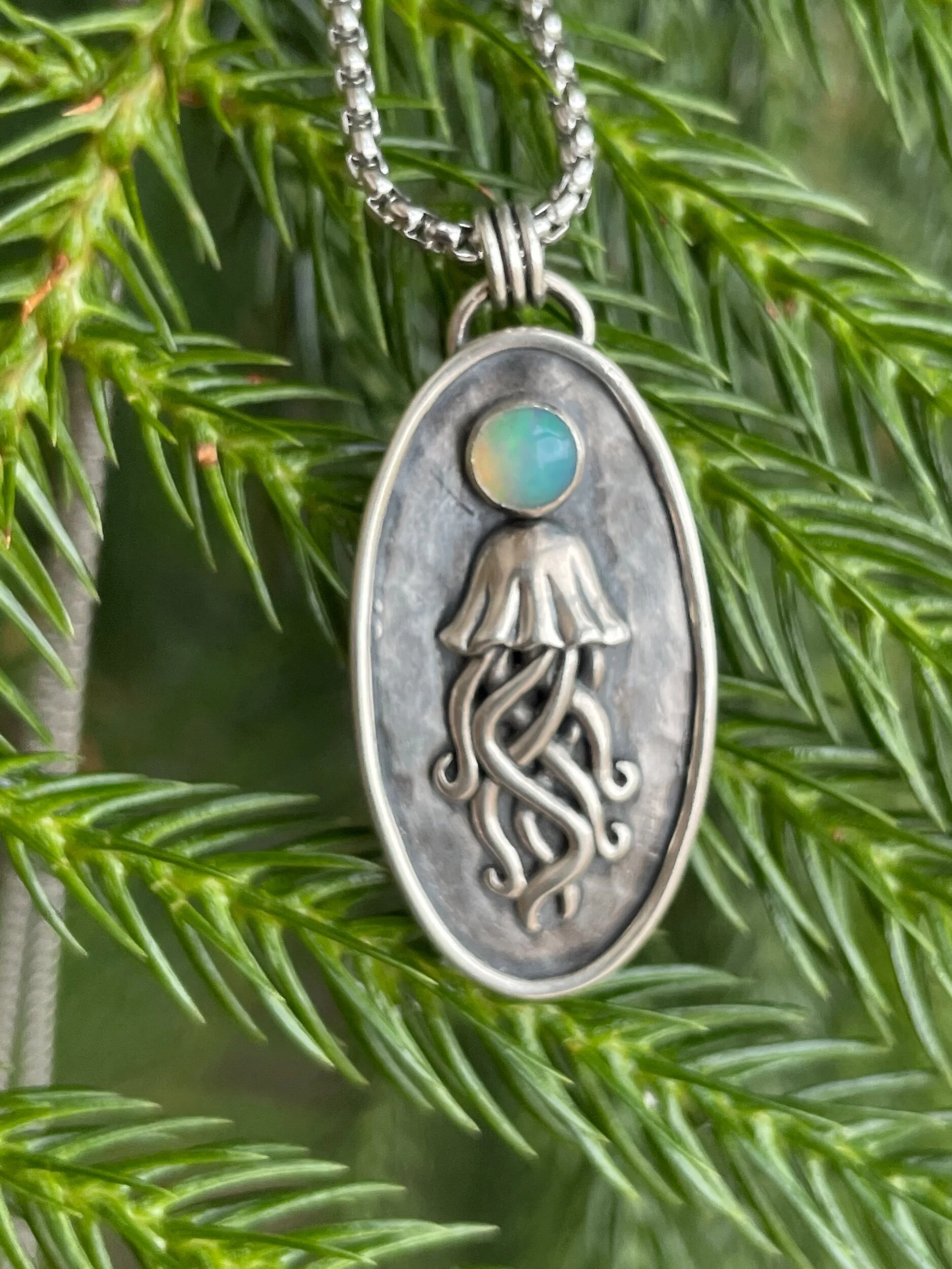 83E244B1-EEE7-45D9-805F-254EC6B43EB5