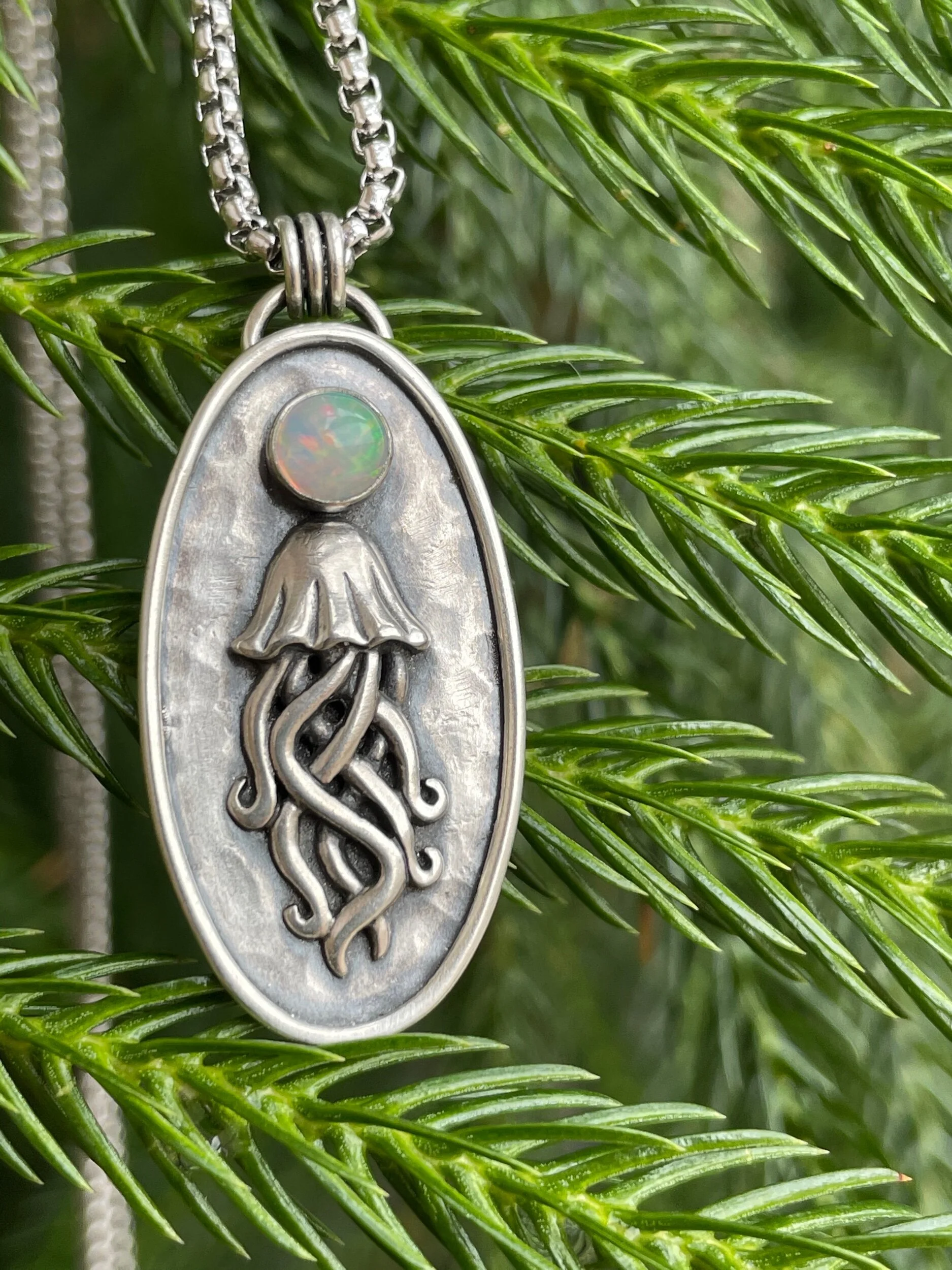 EC956015-8EC0-4642-938C-1C982D5BFDE2