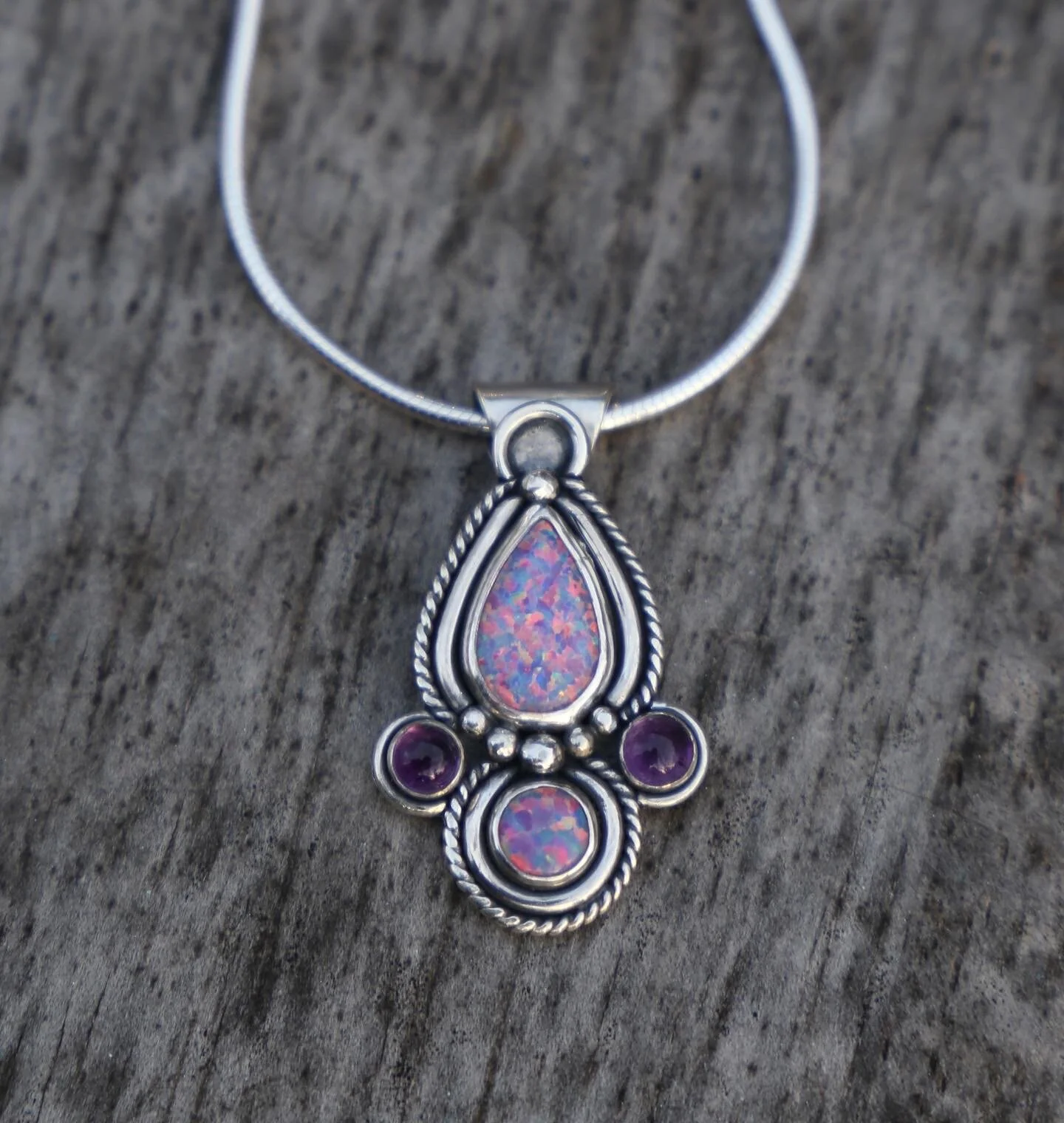 DB09AABC-08BB-4407-9667-EF1EF766B6CF