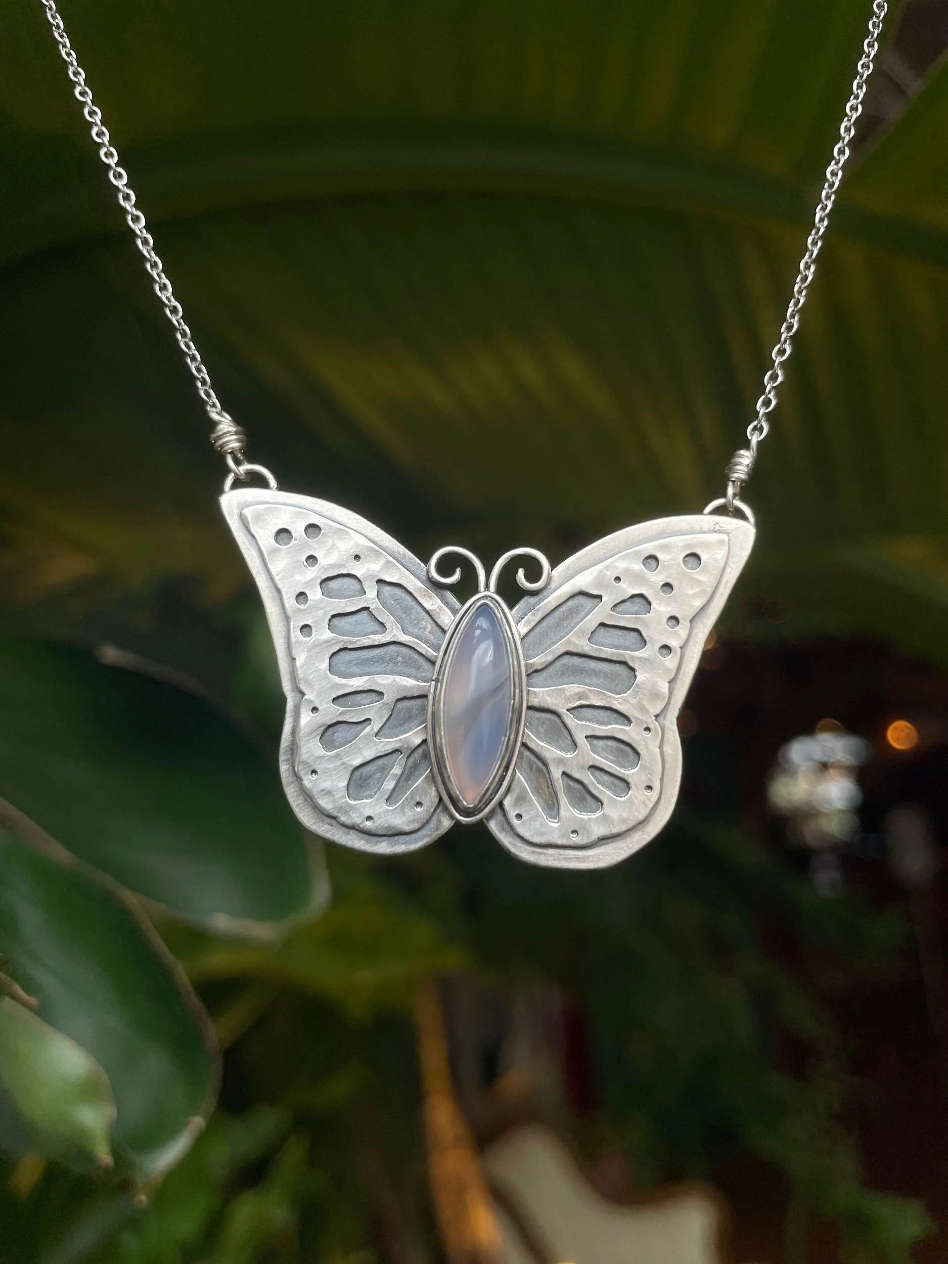 6C857069-AF9A-439A-869E-8961FC670A9C