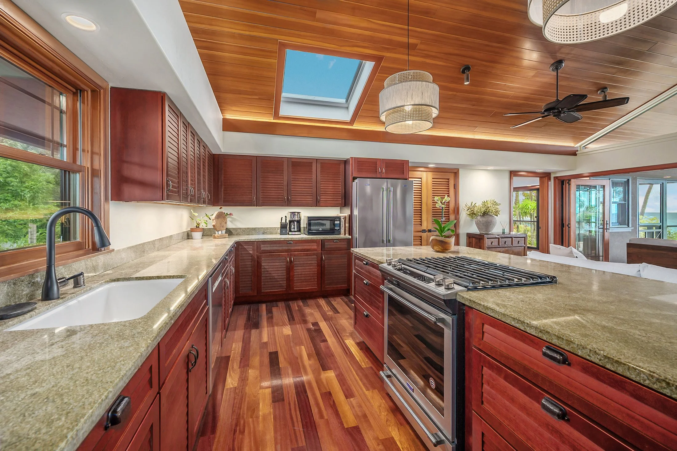 5-7834 Kuhio Hwy -  - 11.jpg
