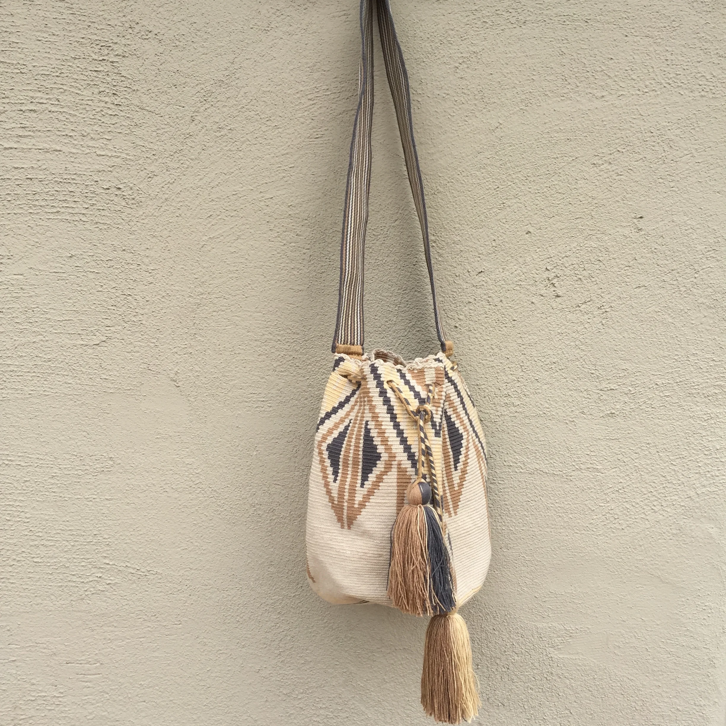 Mochila Cream Grey.JPG