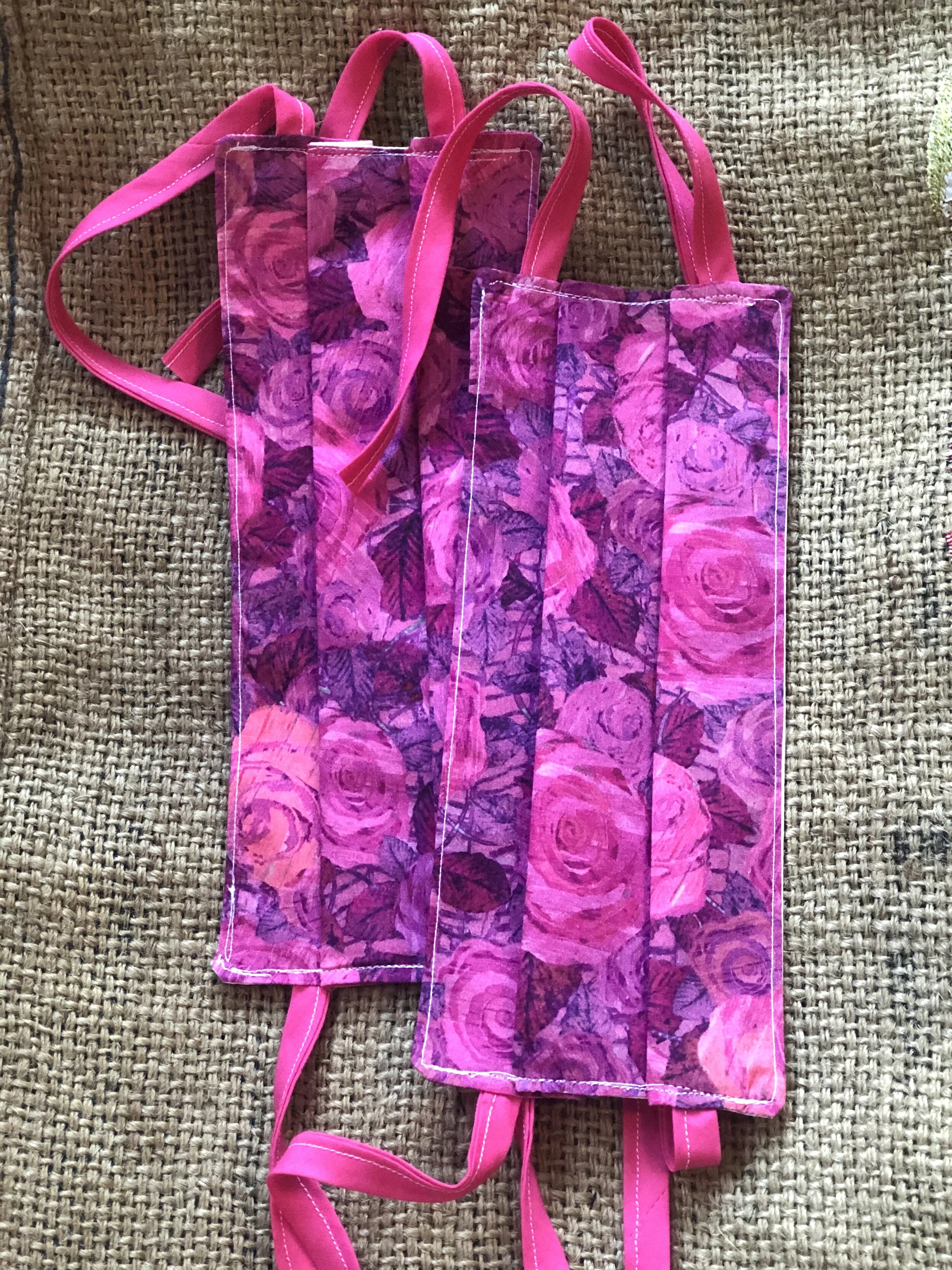 Wati Facemasks Fuschia Roses.jpg
