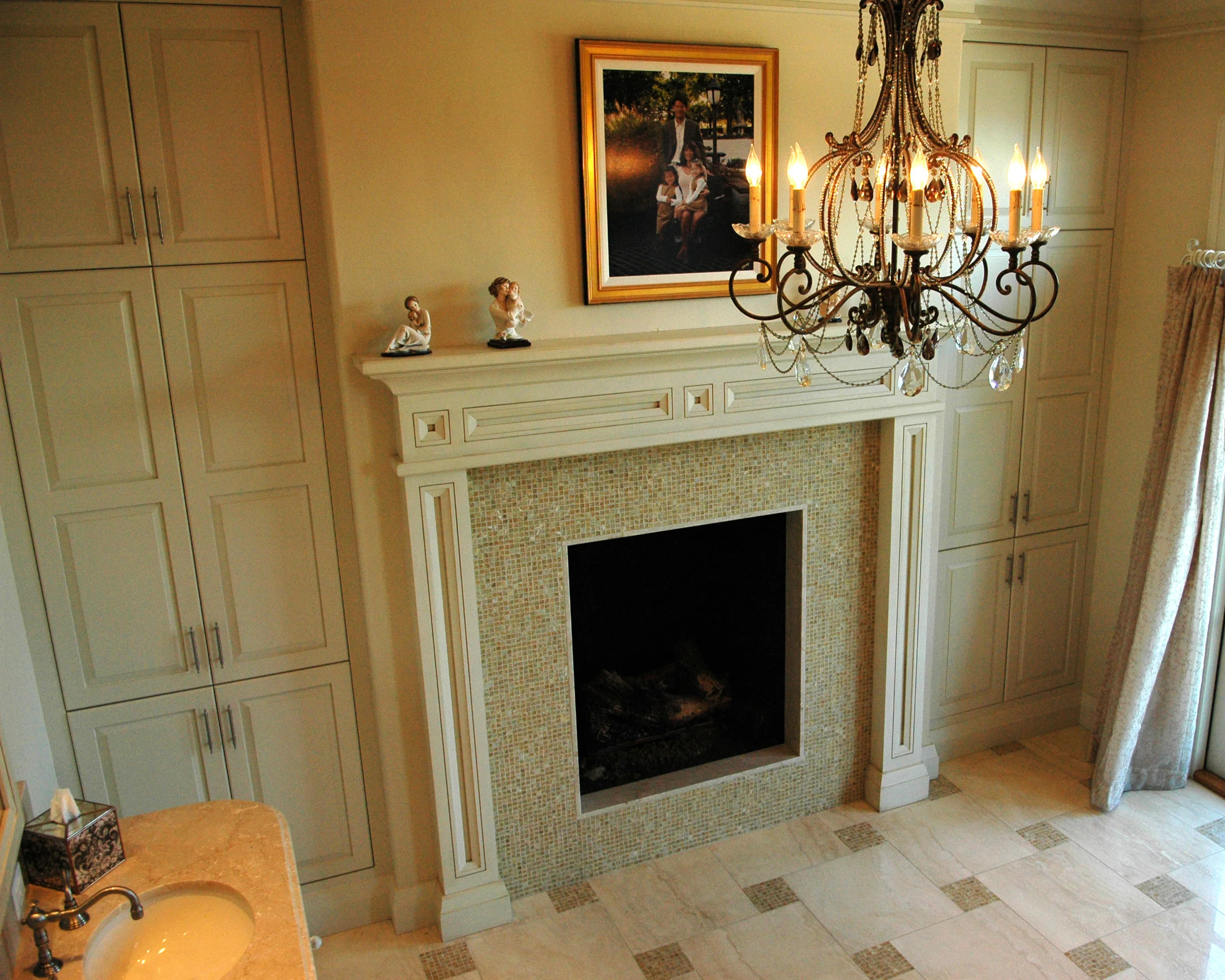 Love Fireplace(bath).jpg