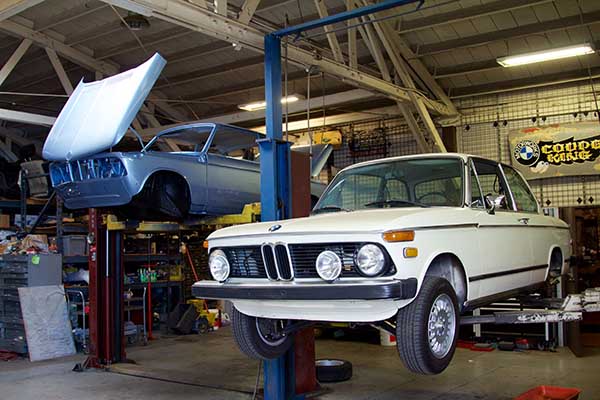 BMW 2002 Engine Build 350.jpg