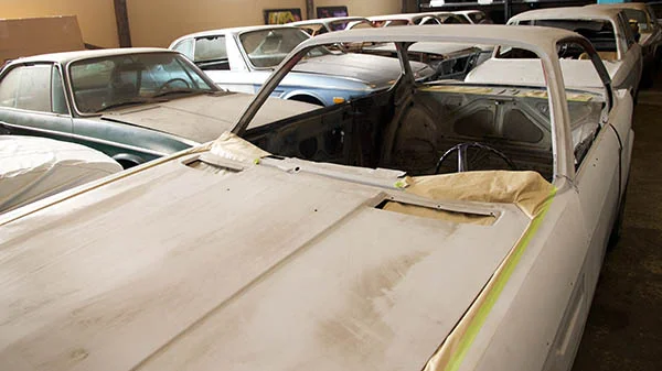 Clarion Builds BMW 2002 CoupeKing Teardown 13110.jpg
