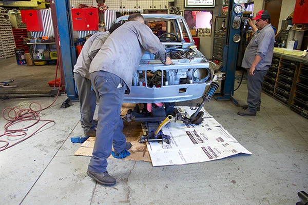 Clarion Builds BMW 2002 CoupeKing Teardown 13450.jpg