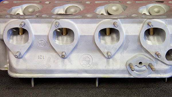 BMW 2002 Engine Build 010.jpg