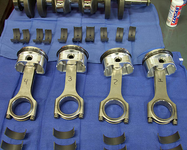 BMW 2002 Engine Build 067.jpg