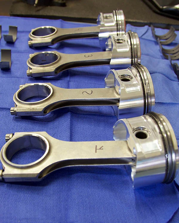 BMW 2002 Engine Build 070.jpg