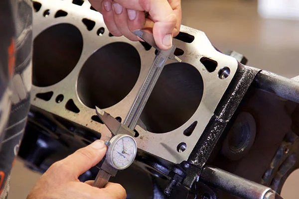 BMW 2002 Engine Build 078.jpg