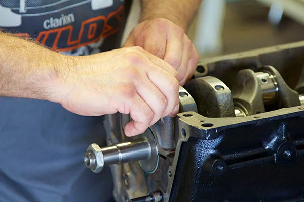 BMW 2002 Engine Build 160.jpg