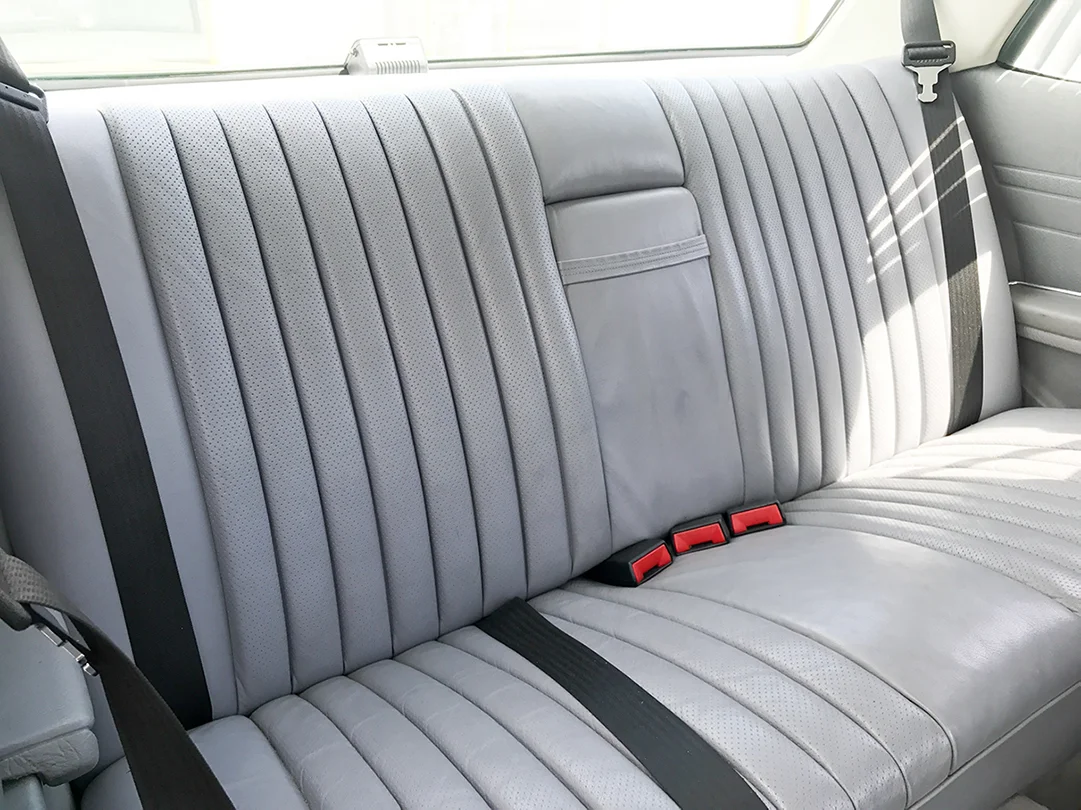 1981 Mercedes SLC Before-27.jpg