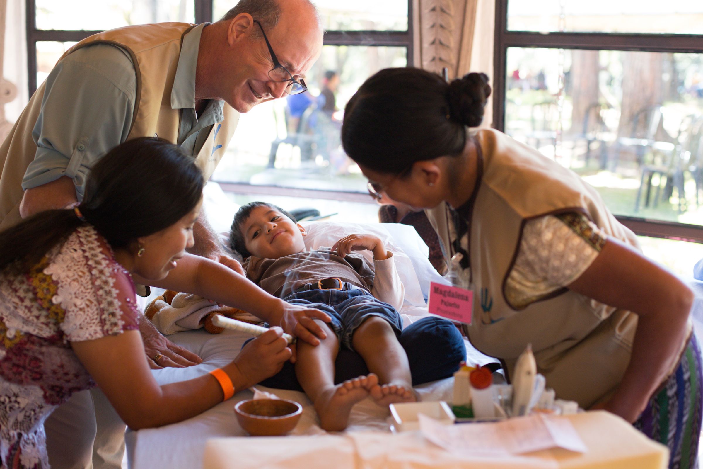 SUSTAINABILITY: WE TRAIN LOCAL HEALTH PROMOTERS AND INVOLVE YOUTH AND YOUNG ADULTS IN ALL ASPECTS OF OUR QUICHÉ-BASED SERVICES TO ENSURE THE PROLONGED IMPACT OF OUR WORK.