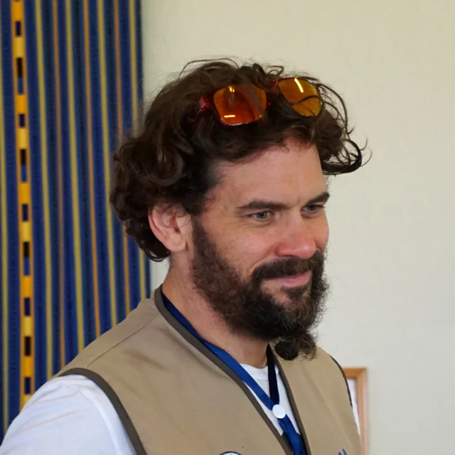 Gaston DSC00925-Sm.jpg