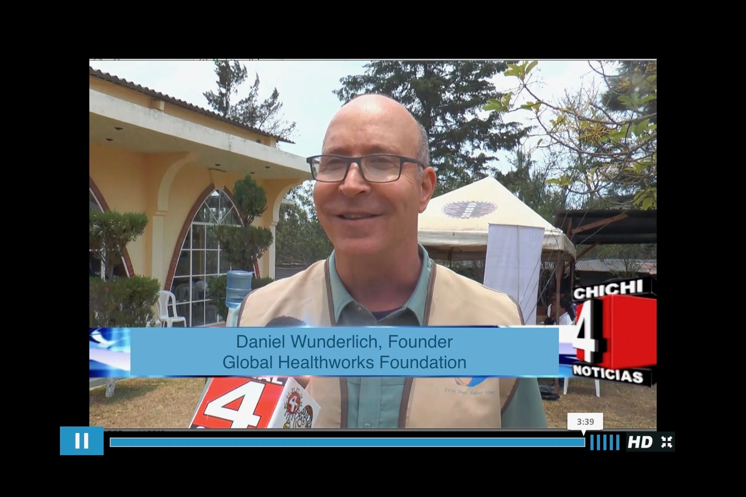 Chichi Noticias Canal 4 - Jornada Medica, Chichicastengo (April 2017)