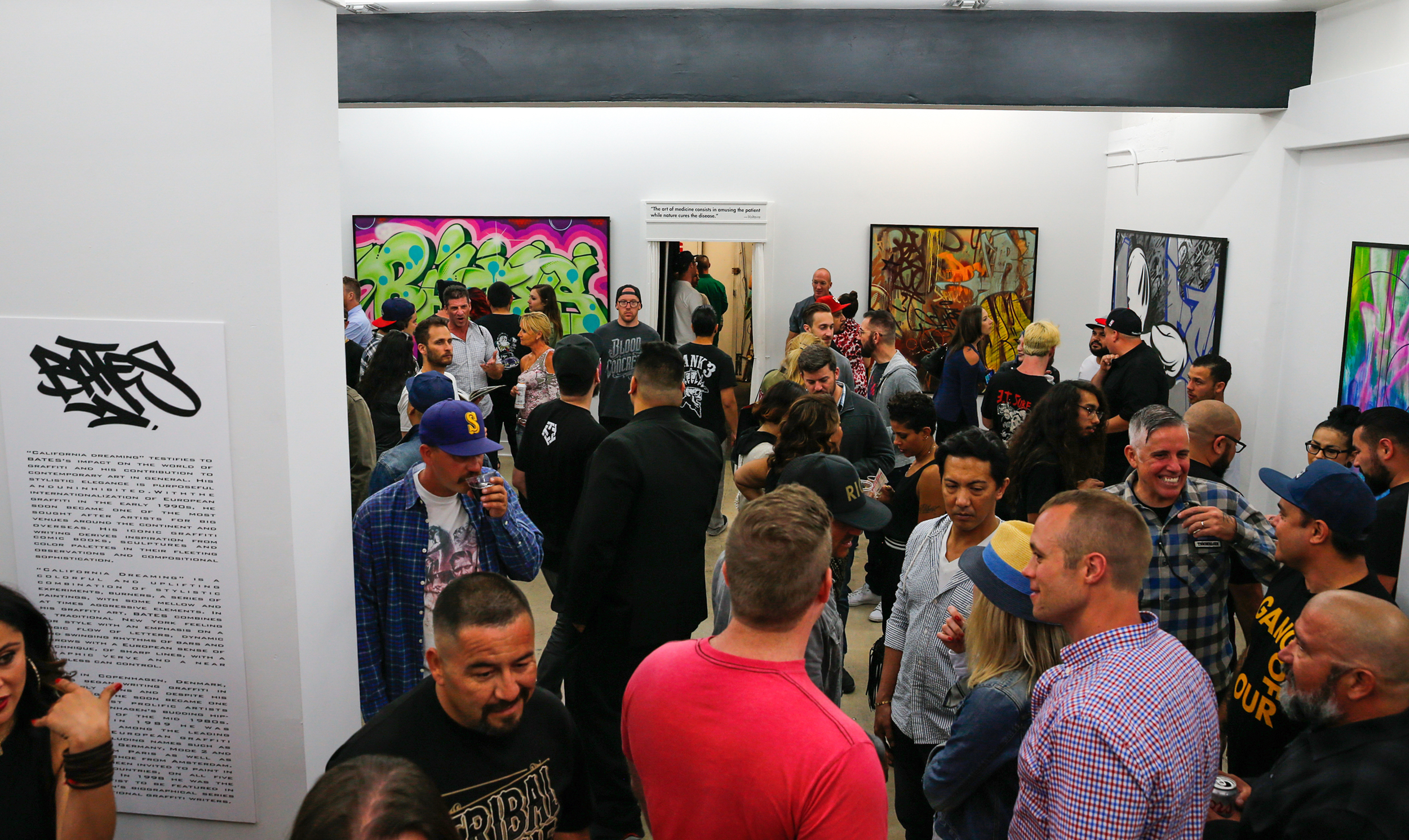 The enthusiastic crowd on Opening Night of Bates' California Dreaming show (c) Rochelle Brodie
