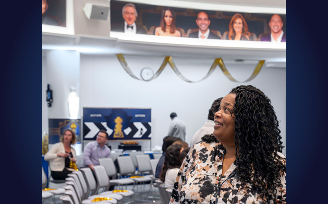 HQTH26Q1_Paparazzi20.png