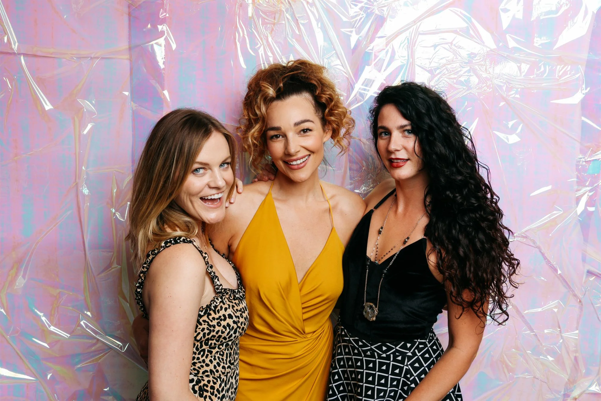luxury_photobooths_toolieplus.jpg