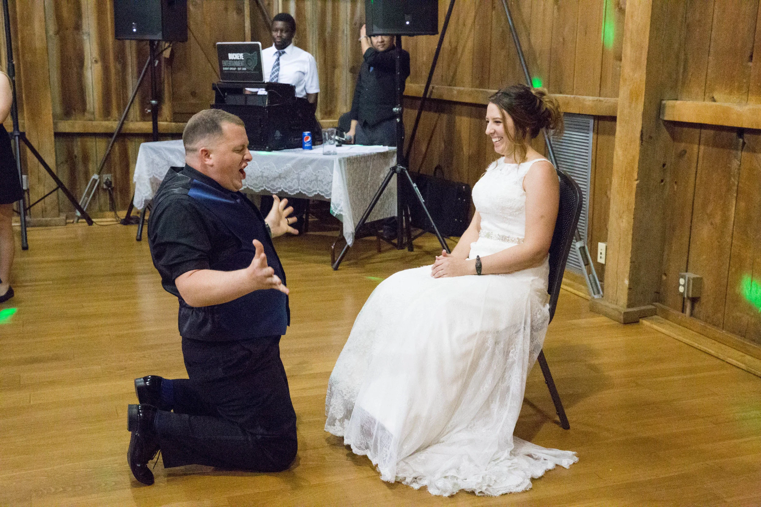Taryn&Kirk (11 of 12).jpg