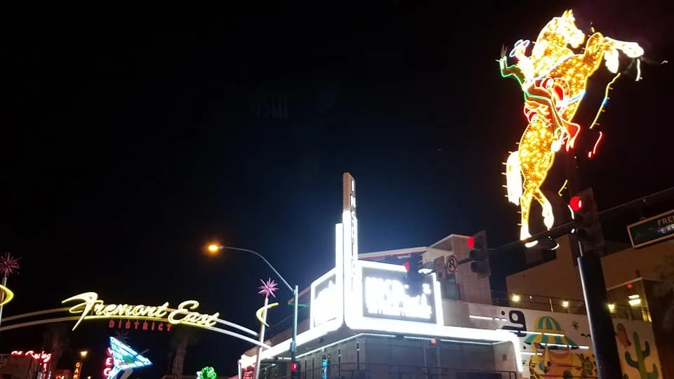46503506_10218391733653134_2407057993762865152_n.jpg