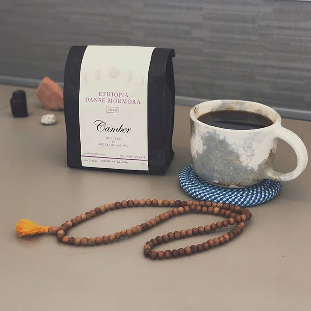 💥NEW POST IS LIVE!💥 It has been an exciting time to feature @cambercoffee and talk with Co-Founder, David Yake. Filled with inspiration, thoughtful philosophies in coffee, I’m stoked to share with you the latest in the Interview Series! Peep the link in the bio to find out more about the rad Bellingham-based coffee roaster. 👌☕️