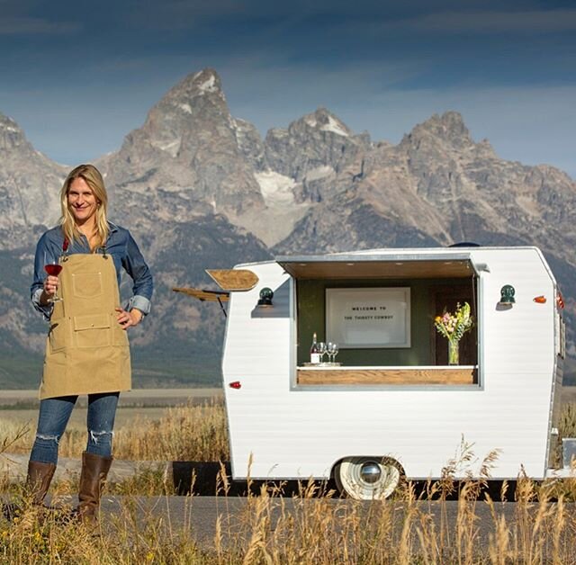 Y&rsquo;all might not know this about me but I designed a mobile bar @thethirstycowboy - It can be rented in the Jackson Hole - WY Area for your next party during the months of May - Oct.
Give an 🥤emoji below if your thirsty for summer time . I have