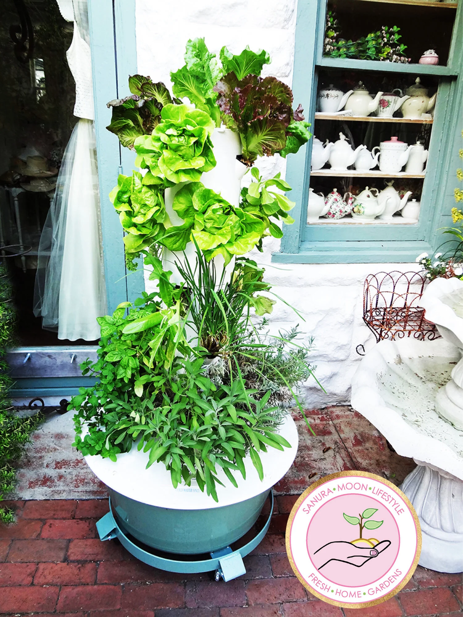 Vertical_Tower_Garden_Home_Shop_.jpeg