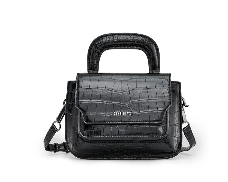 NOIR_ALLIGATOR_READER_SATCHEL_1_c80fea5b-25a0-400d-a8cc-b43d0d1b489f_800x.jpg