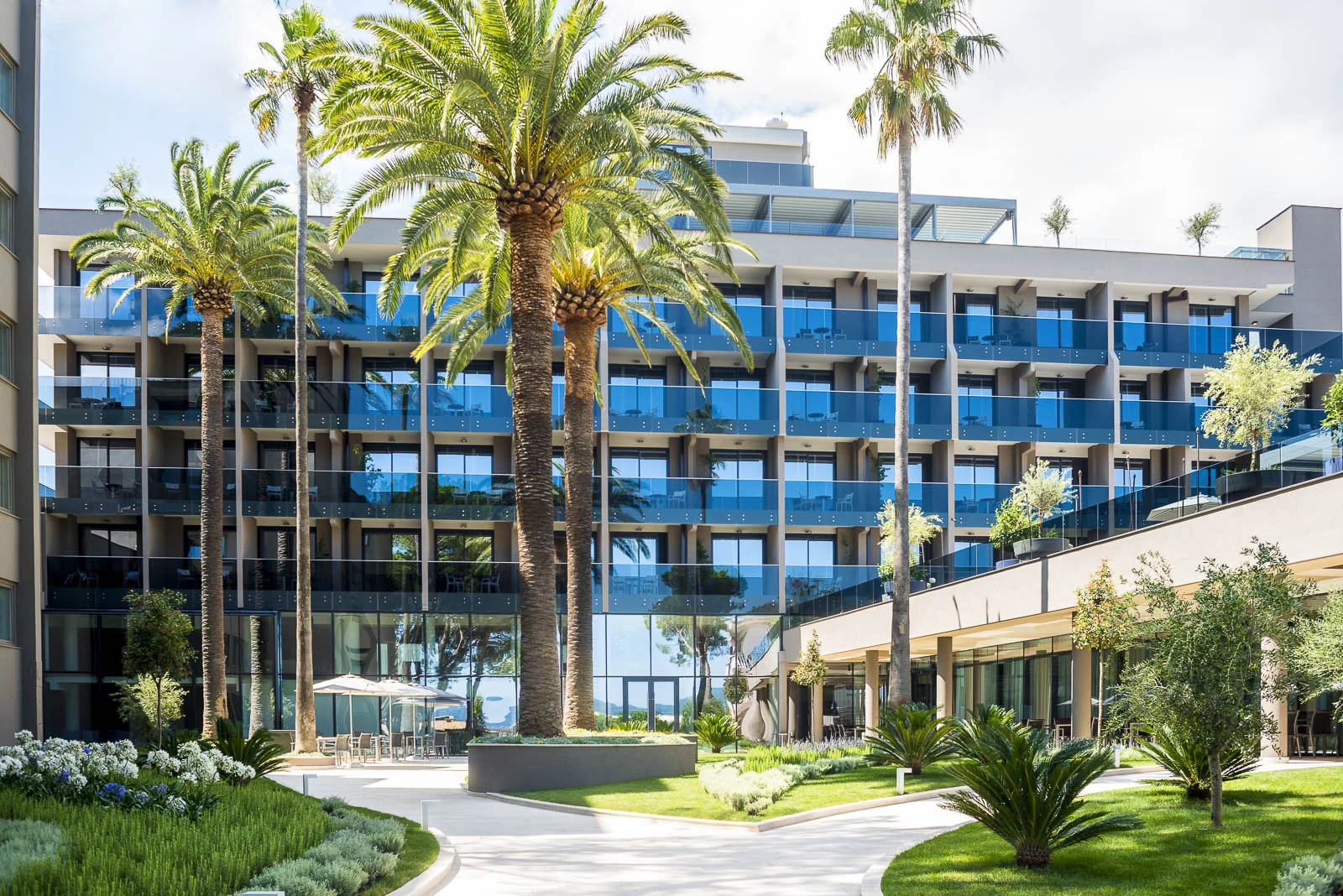   Welcome to    Palmon Bay Hotel &amp; Spa  