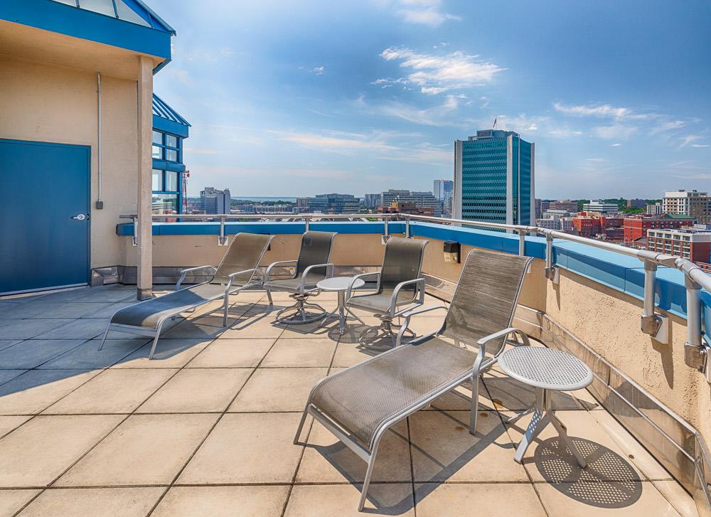 Roofdeck overlooking Stamford