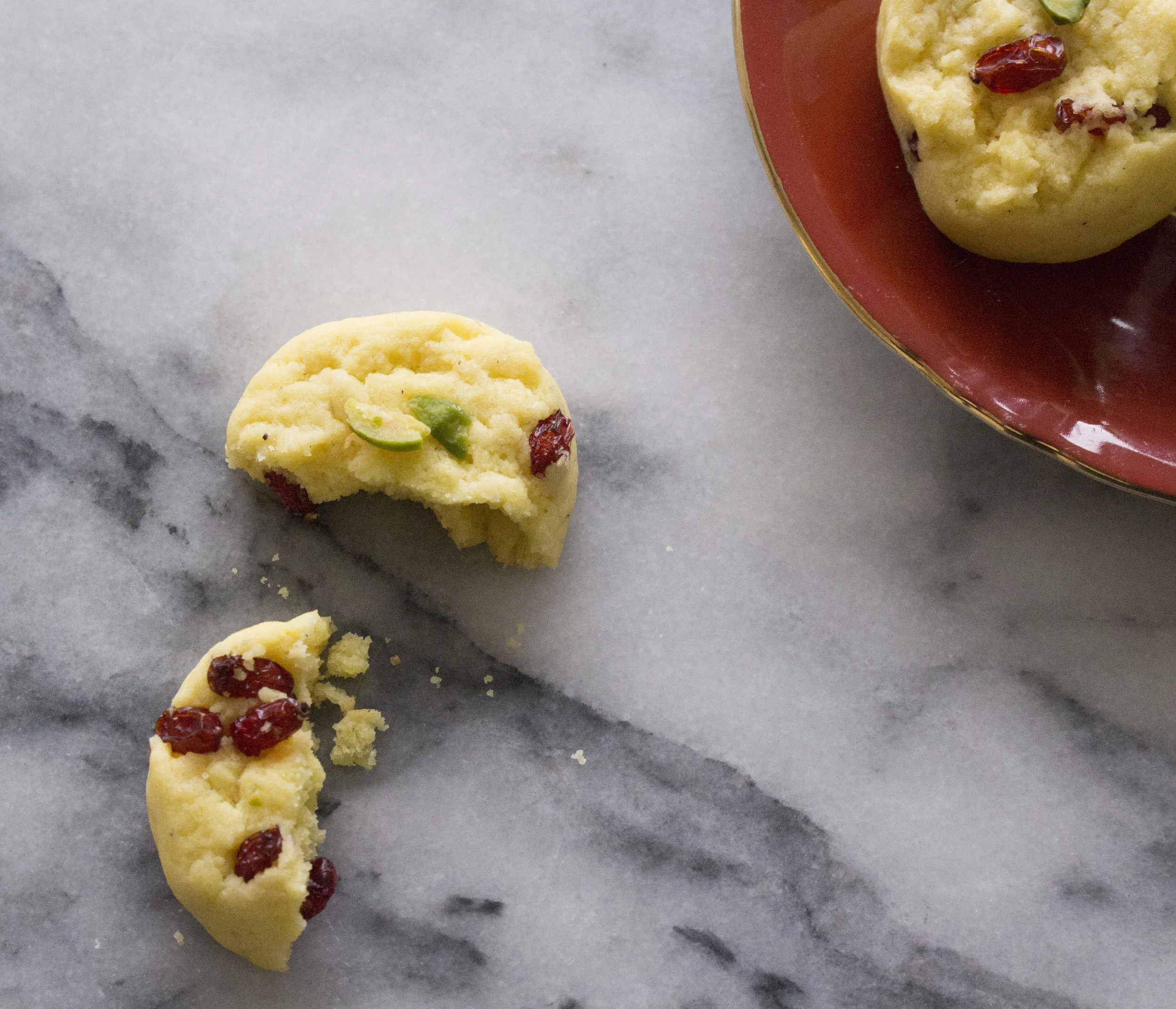 SaffronBarberryCookies817.jpg