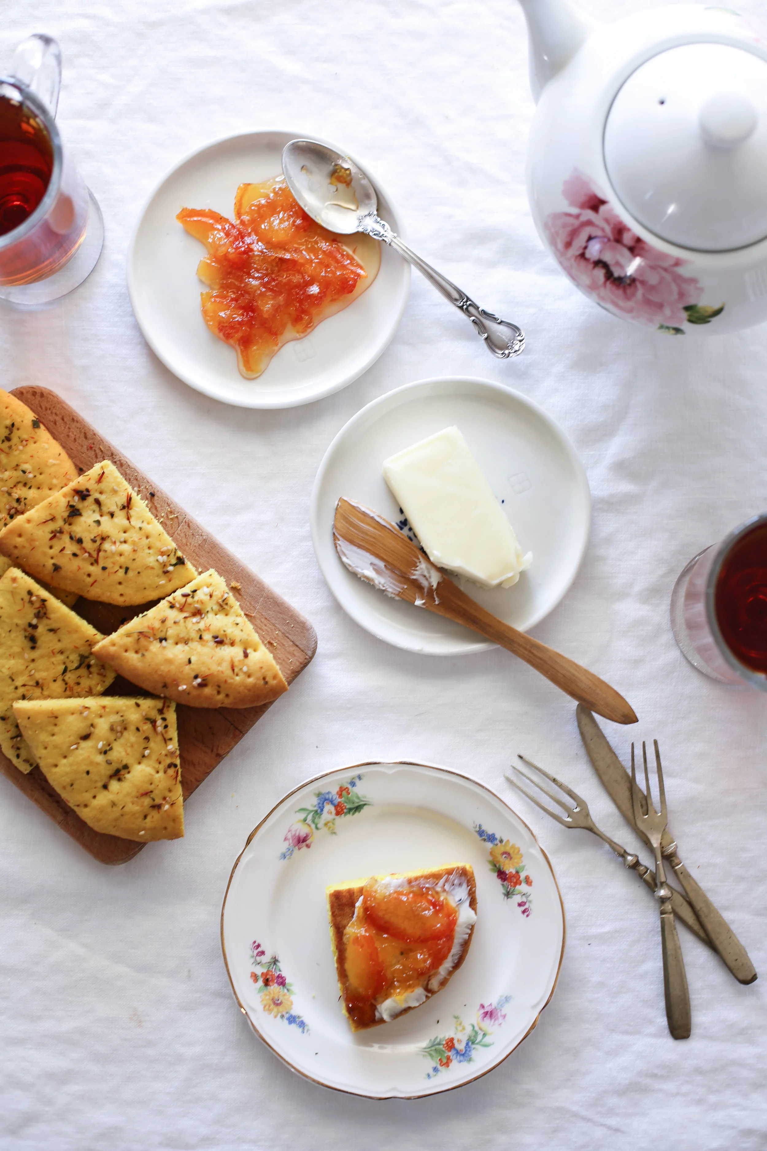 Turmeric Sheermal/ شیر مال زردچوبه