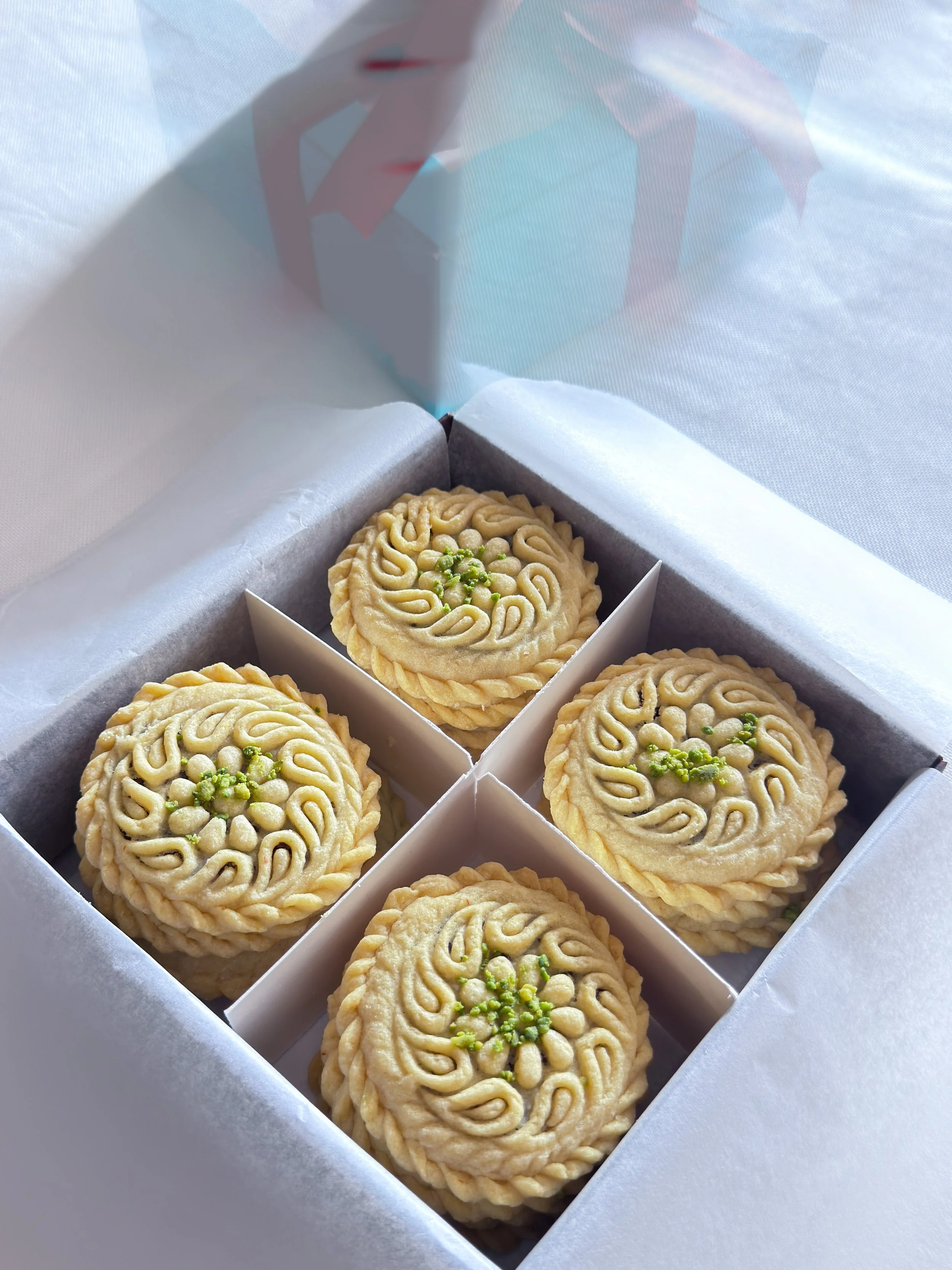 Saffron Infused Kolompeh