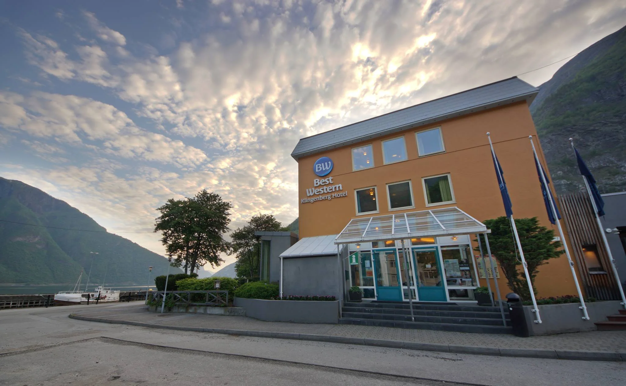 The Klingenberg Hotel is situated just by the Sognefjord. Photo: Jan Ove Skjerping
