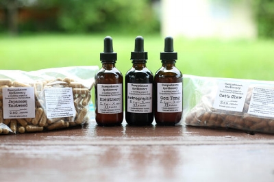 tinctures.jpg