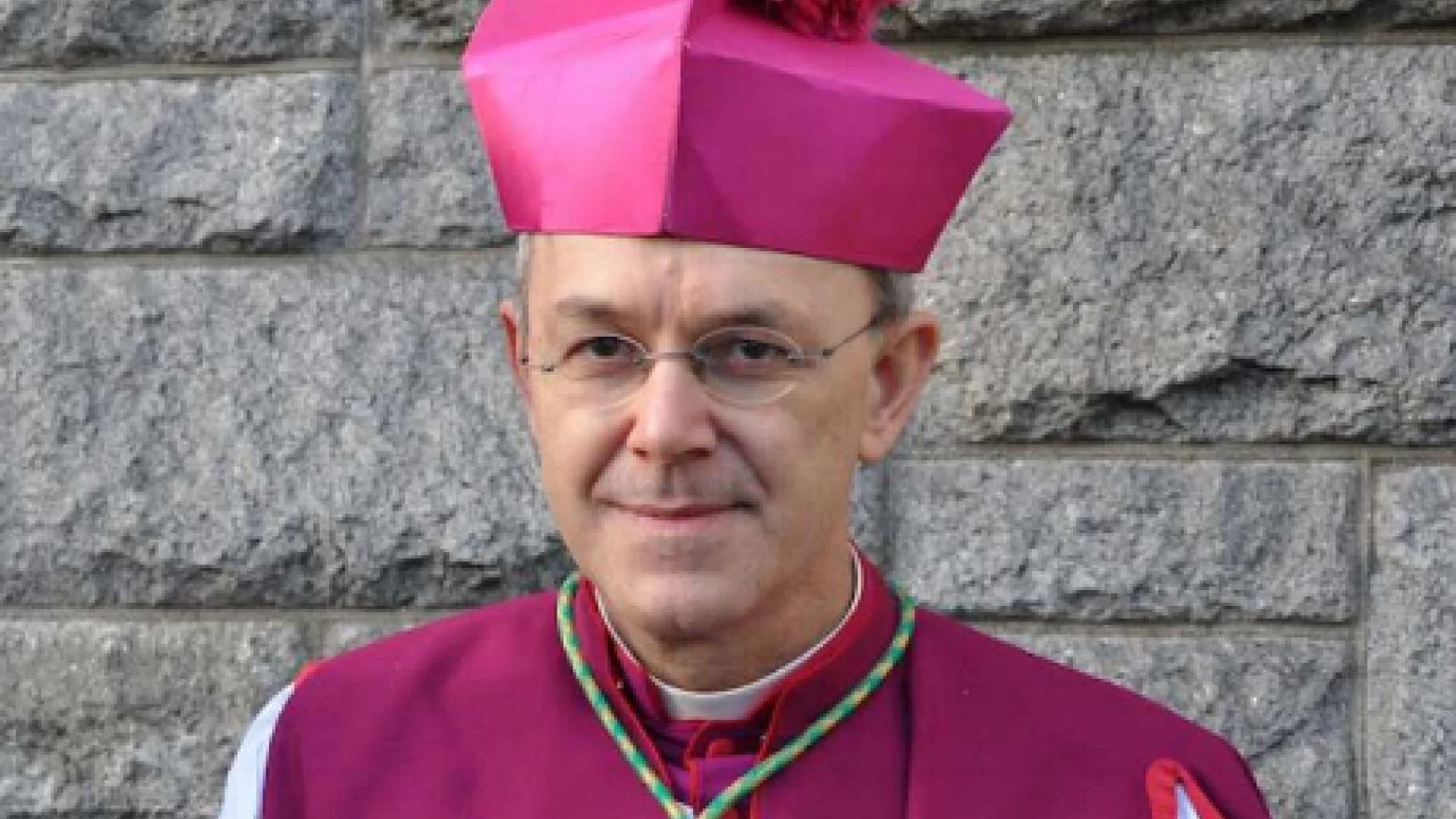 Pontifical High Mass at the Faldstool