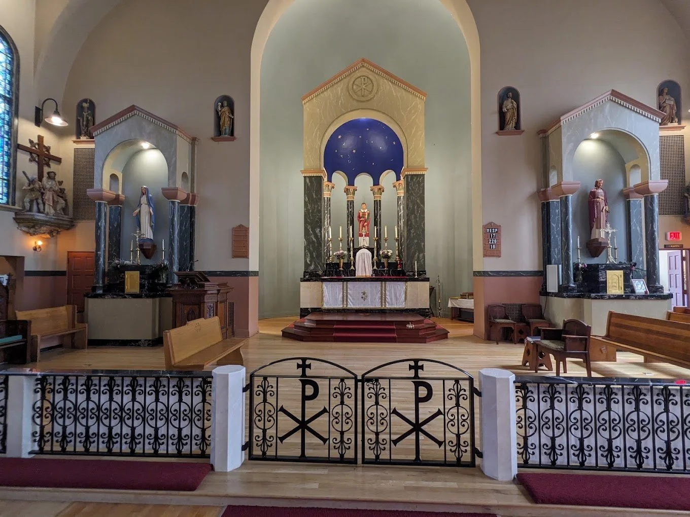 Missa Cantata for the Feast of Blessed Karl