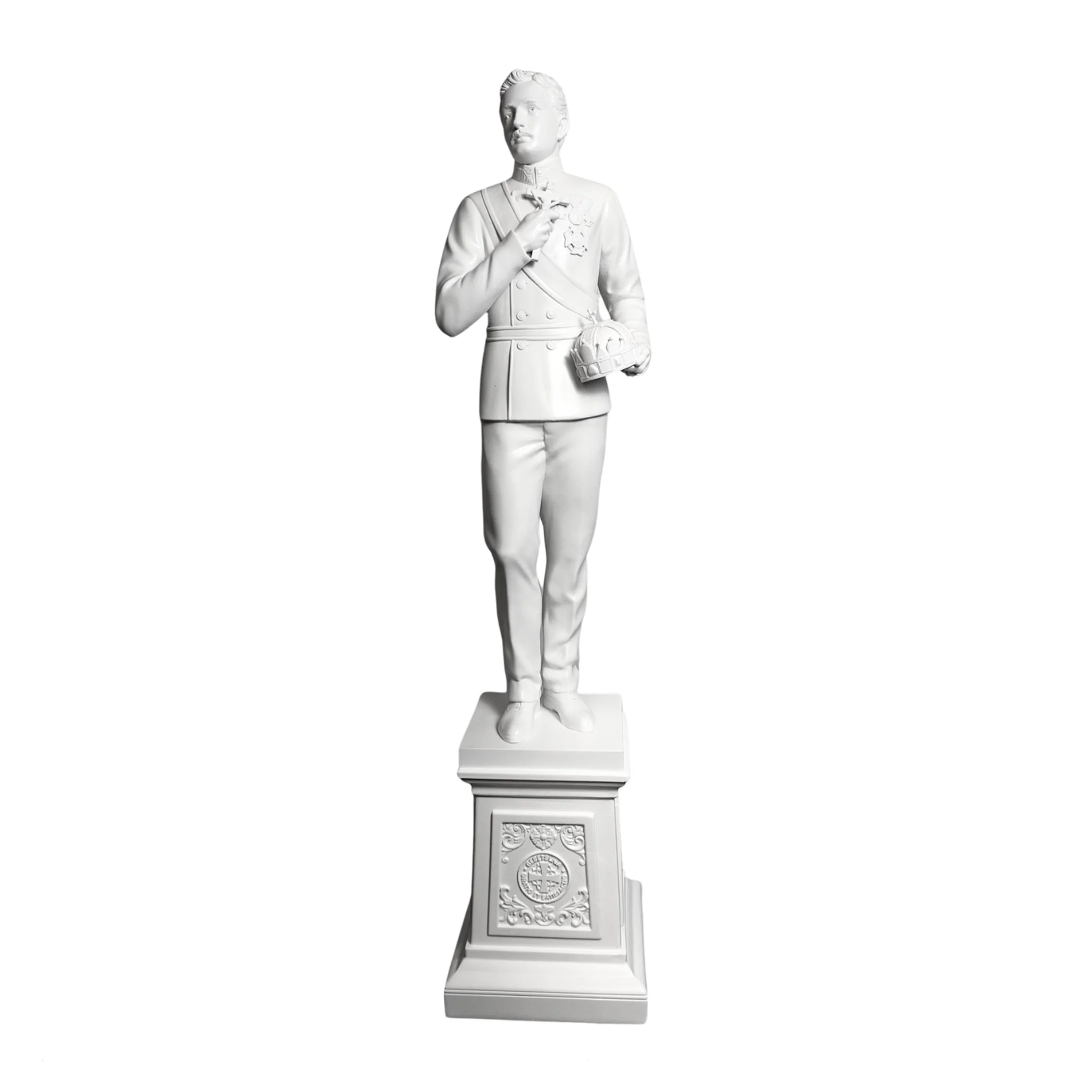 Karl_White_Statue_TN.jpg